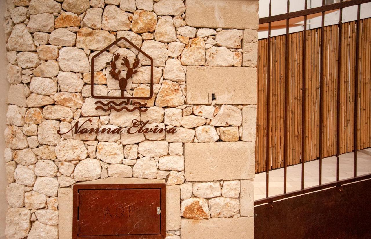 Villa Nonna Elvira à Specchia Gallone Extérieur photo